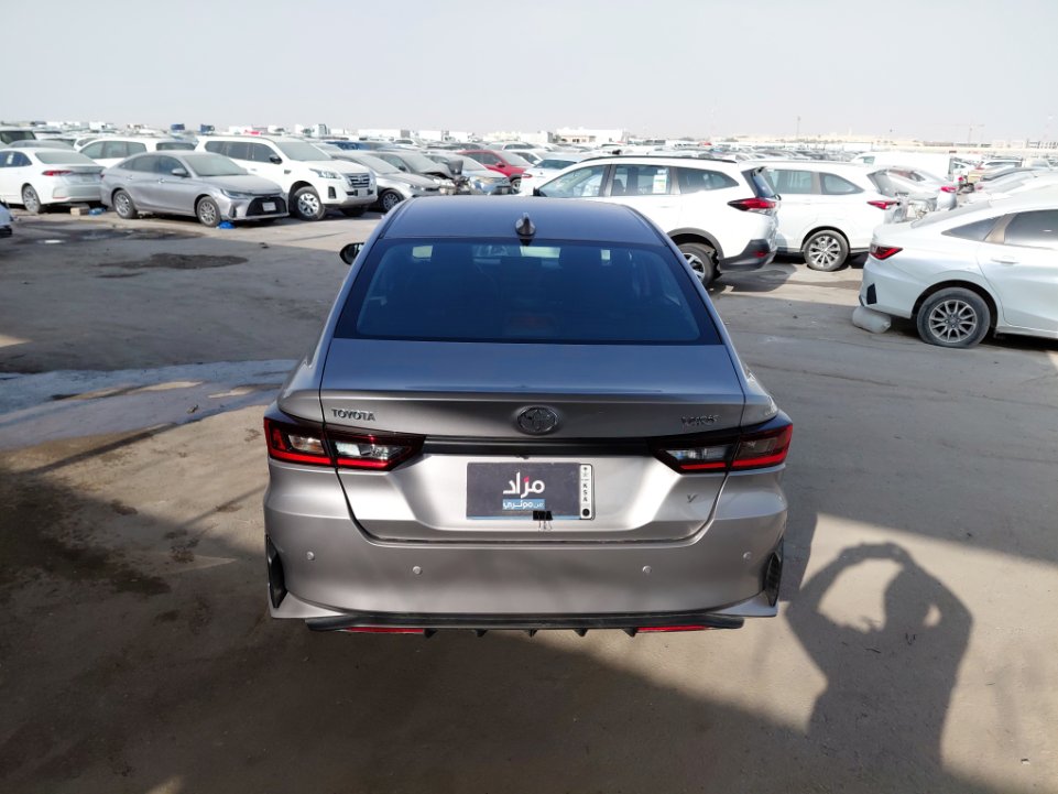 تويوتا يارس Y 2024 image