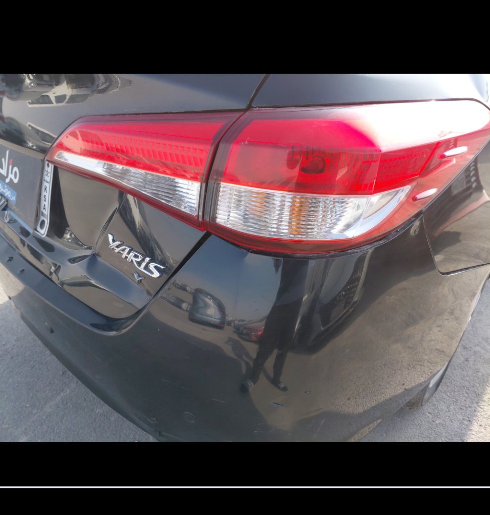 تويوتا يارس Y FLT 2021 image