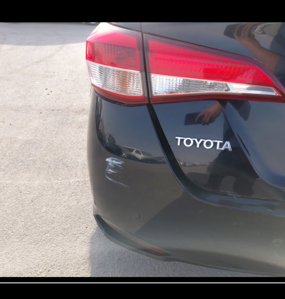 تويوتا يارس Y FLT 2021 image