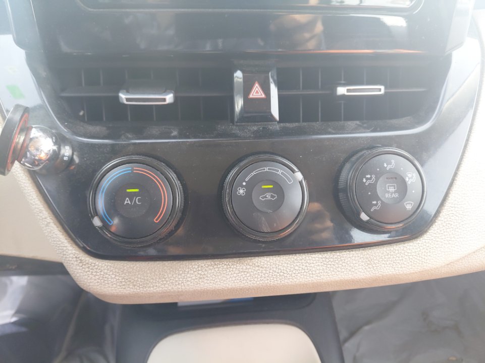 Toyota Corolla XLI EXECUTIVE M/R  2020 image