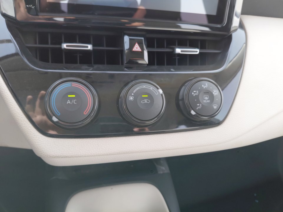 Toyota Corolla XLI EXECUTIVE M/R  2022 image