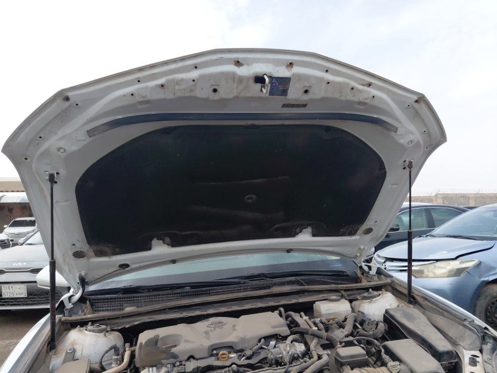 تويوتا كامري GLE HEV  2024 image