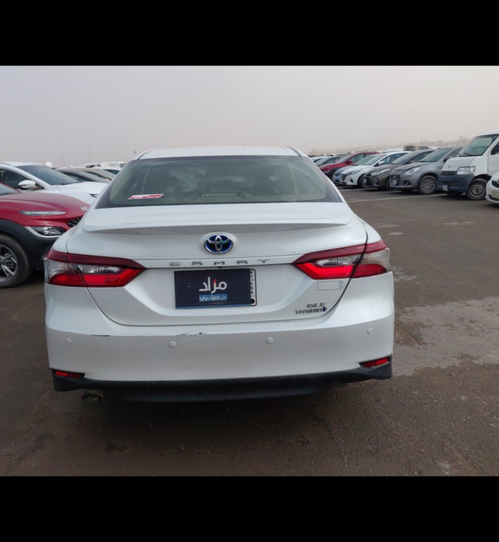 تويوتا كامري GLE HEV  2024 image