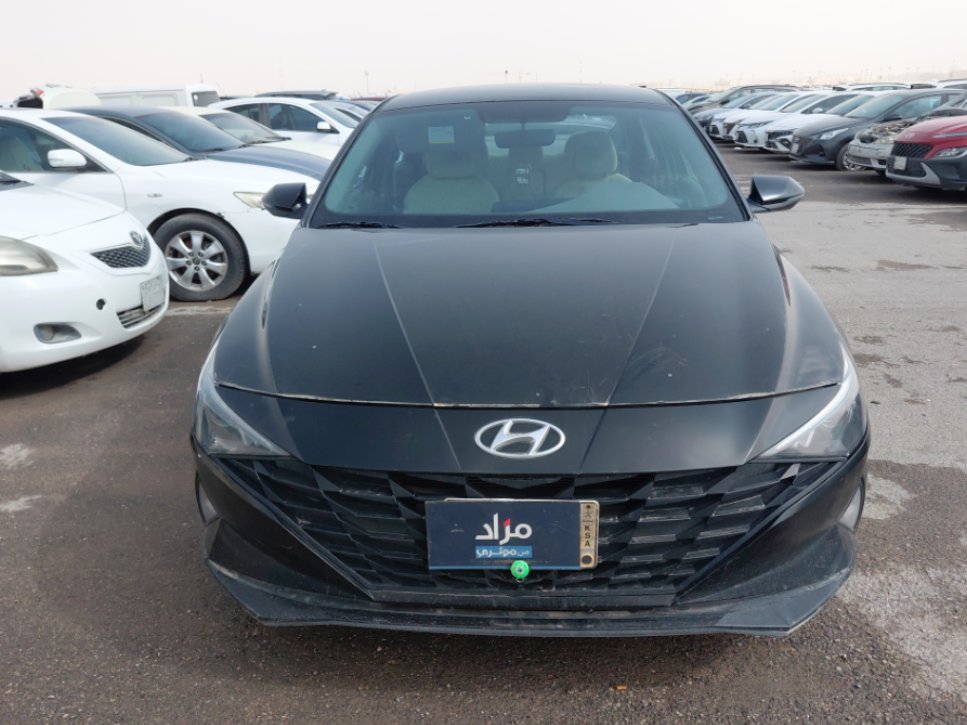 هيونداي إلنترا GL 2023