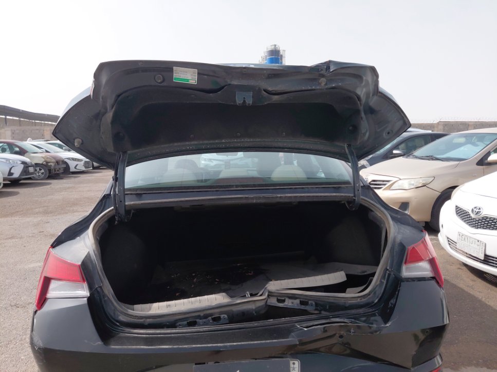 هيونداي إلنترا GL 2023 image