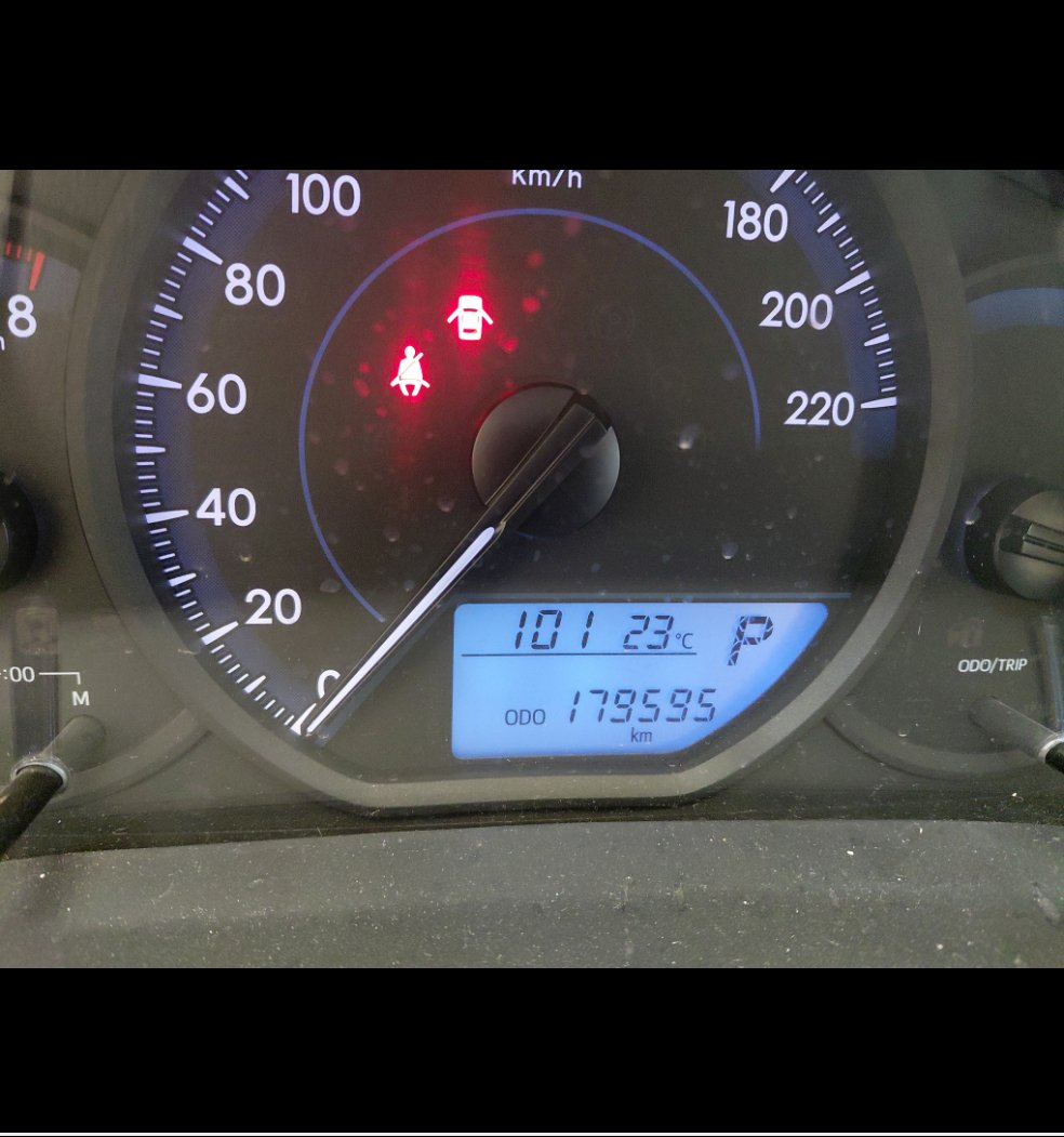 تويوتا يارس Y FLT  2021 image