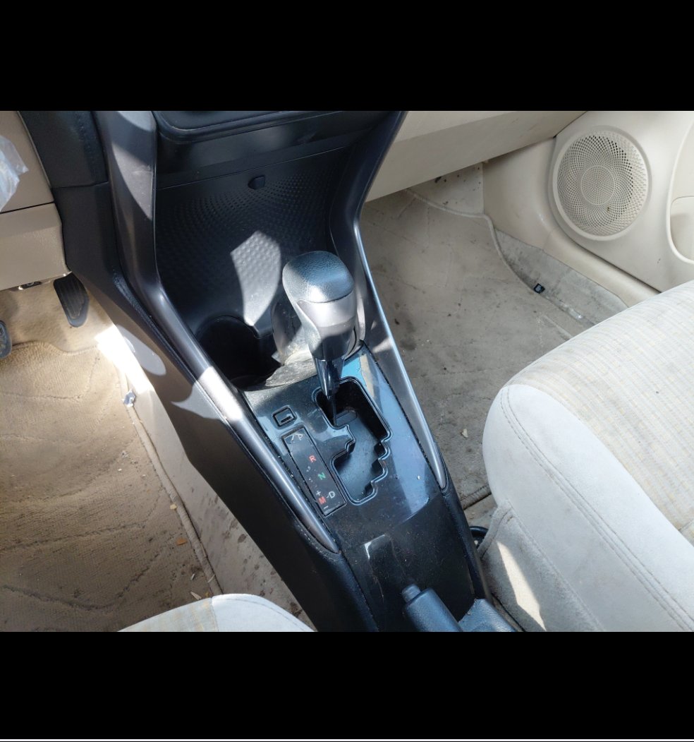 تويوتا يارس Y FLT  2021 image