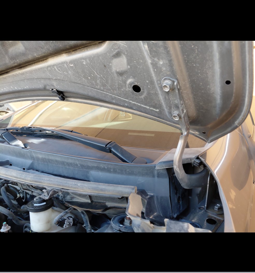 تويوتا يارس Y FLT  2021 image