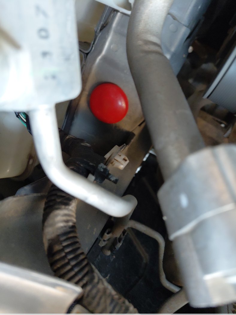 تويوتا يارس Y FLT  2021 image