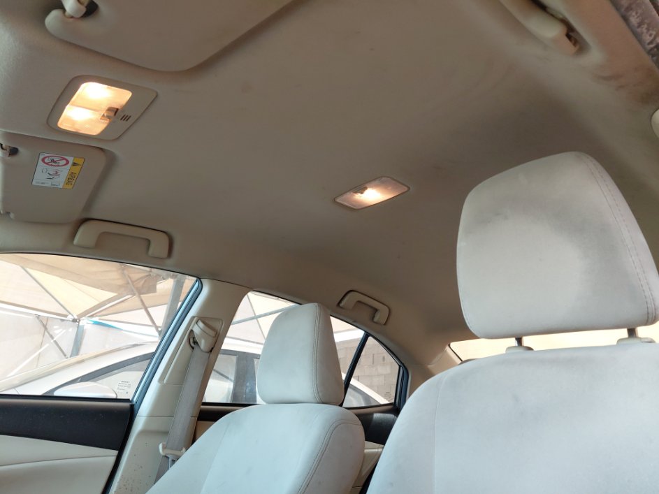 تويوتا يارس Y FLT  2021 image