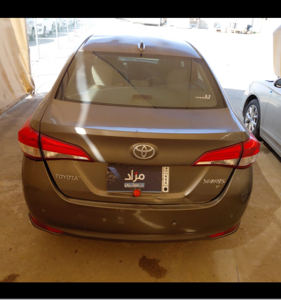 تويوتا يارس Y FLT  2021 image