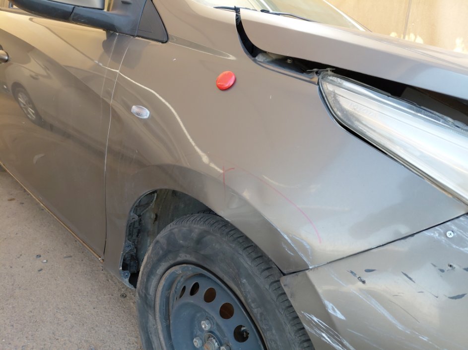 تويوتا يارس Y FLT  2021 image