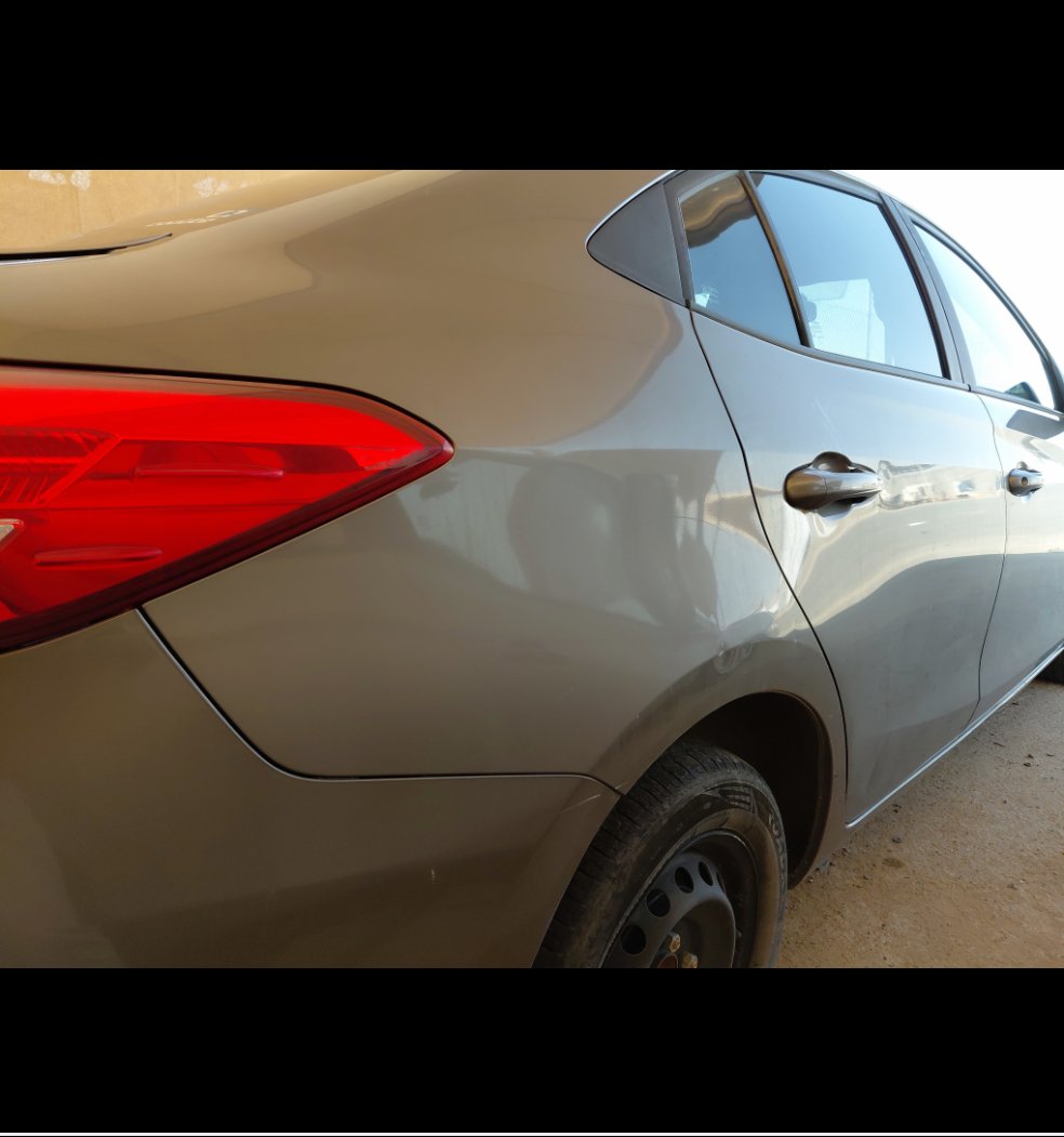 تويوتا يارس Y FLT  2021 image