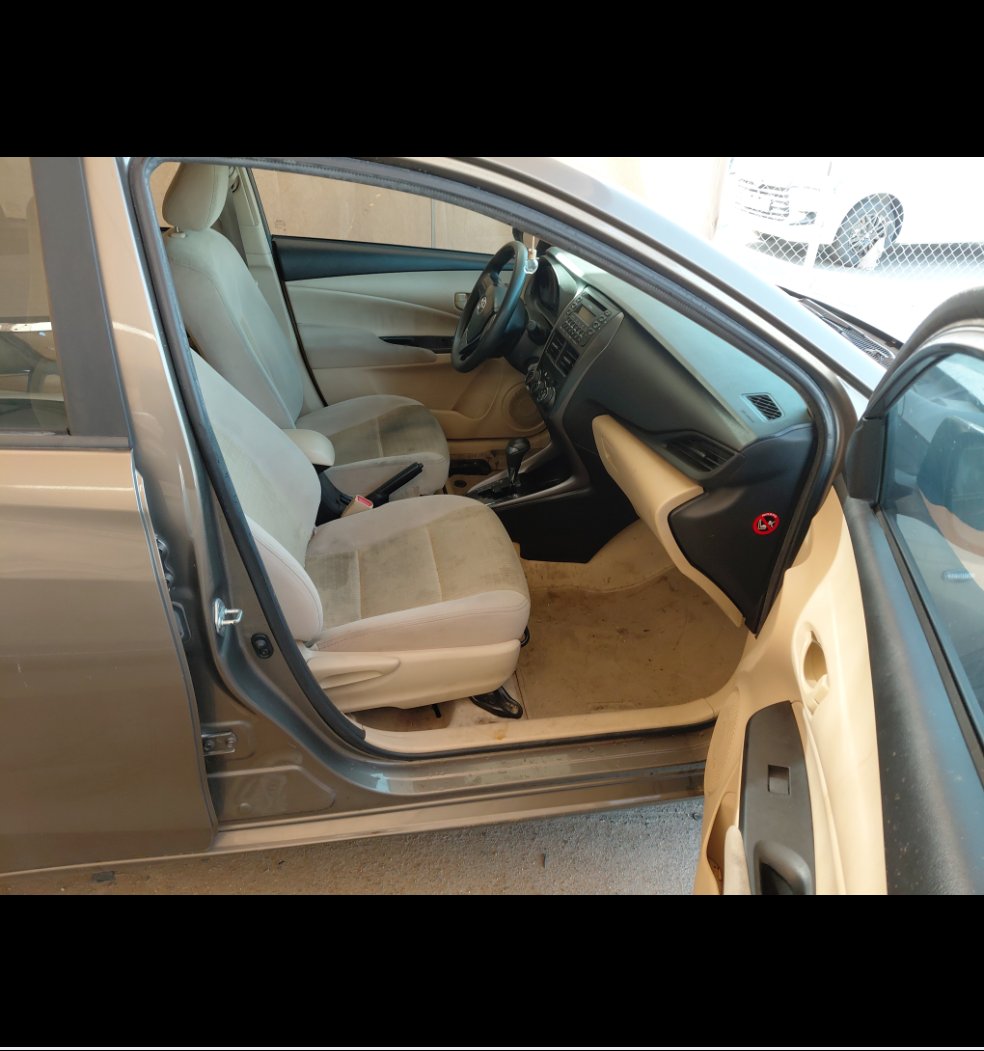 تويوتا يارس Y FLT  2021 image