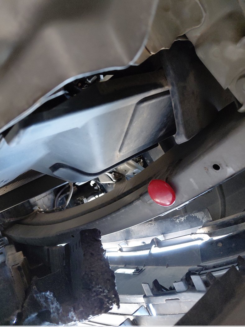 تويوتا يارس Y FLT  2021 image