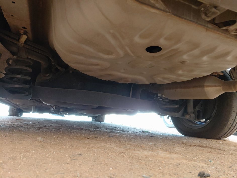 تويوتا يارس Y FLT  2021 image