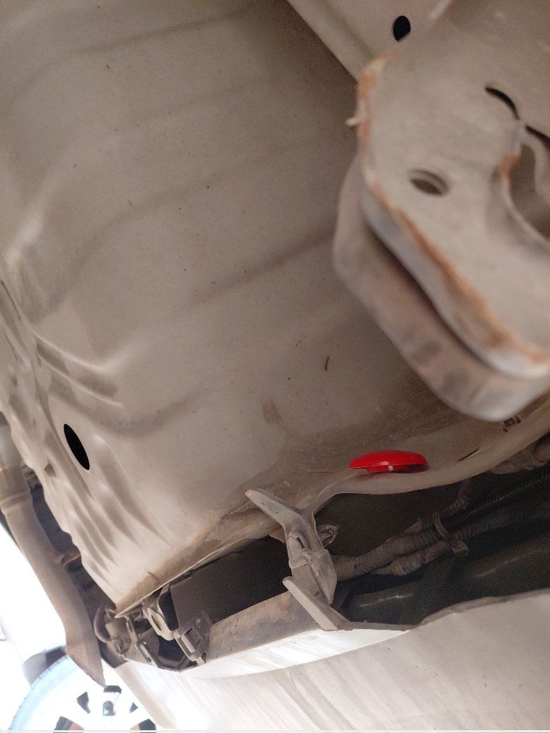 تويوتا يارس Y FLT  2021 image