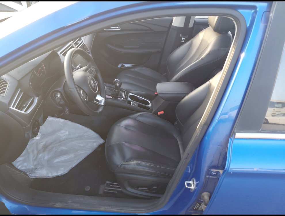 إم جي 5  2022 image