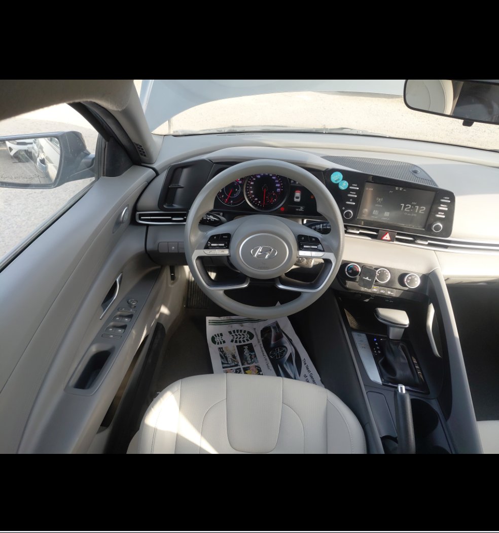 Hyundai Elantra  2023 image