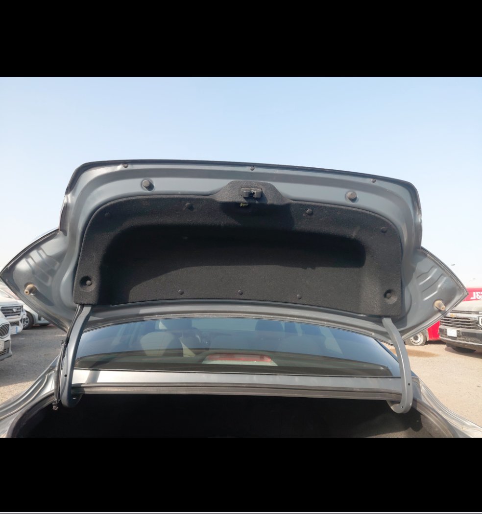 Hyundai Elantra  2023 image