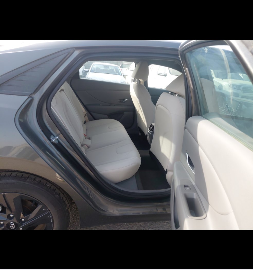 Hyundai Elantra  2023 image