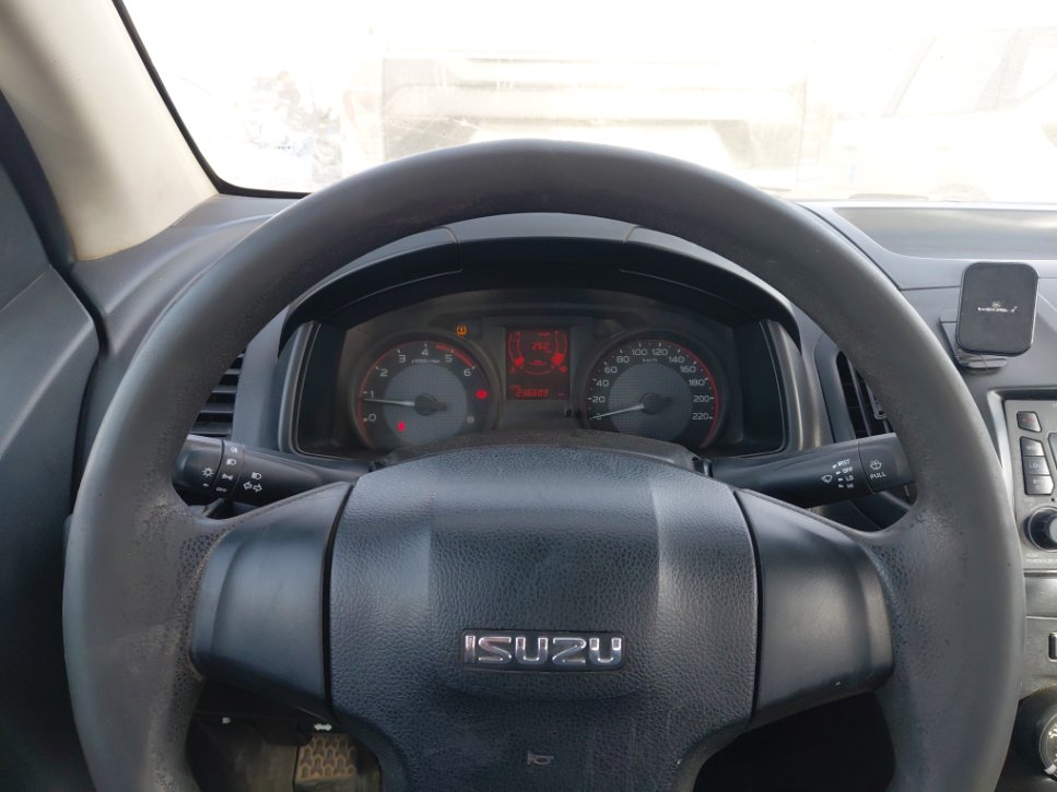 ايسوزو ديماكس 4X2 2021 image