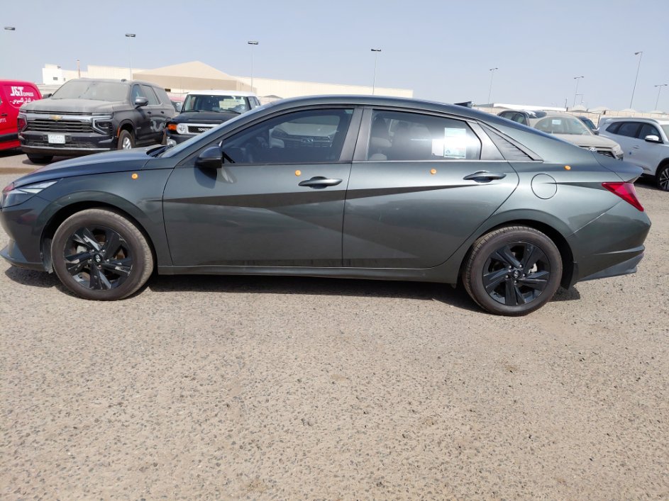 Hyundai Elantra  2023 image
