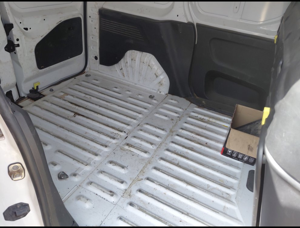 بيجو بارتنر  2023 image