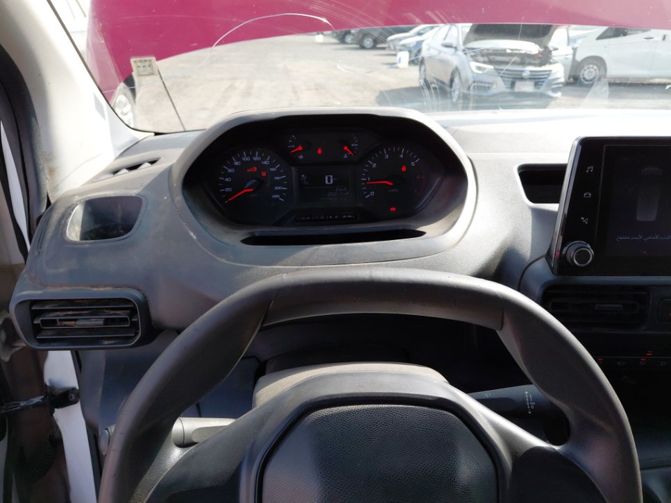 Peugeot  Partner  2023 image