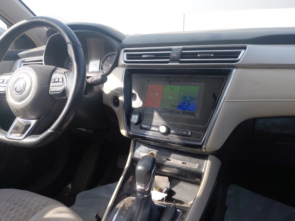 إم جي 5  2022 image