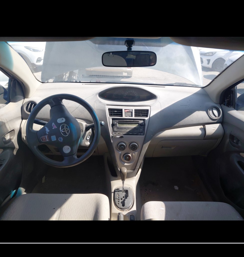 تويوتا يارس  2012 image