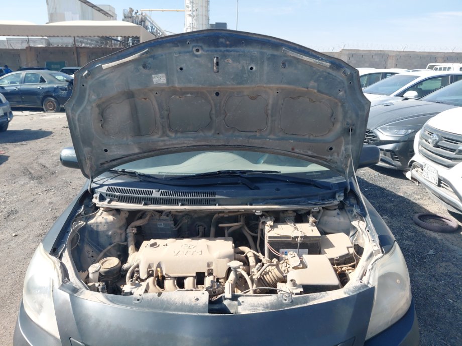 تويوتا يارس  2012 image