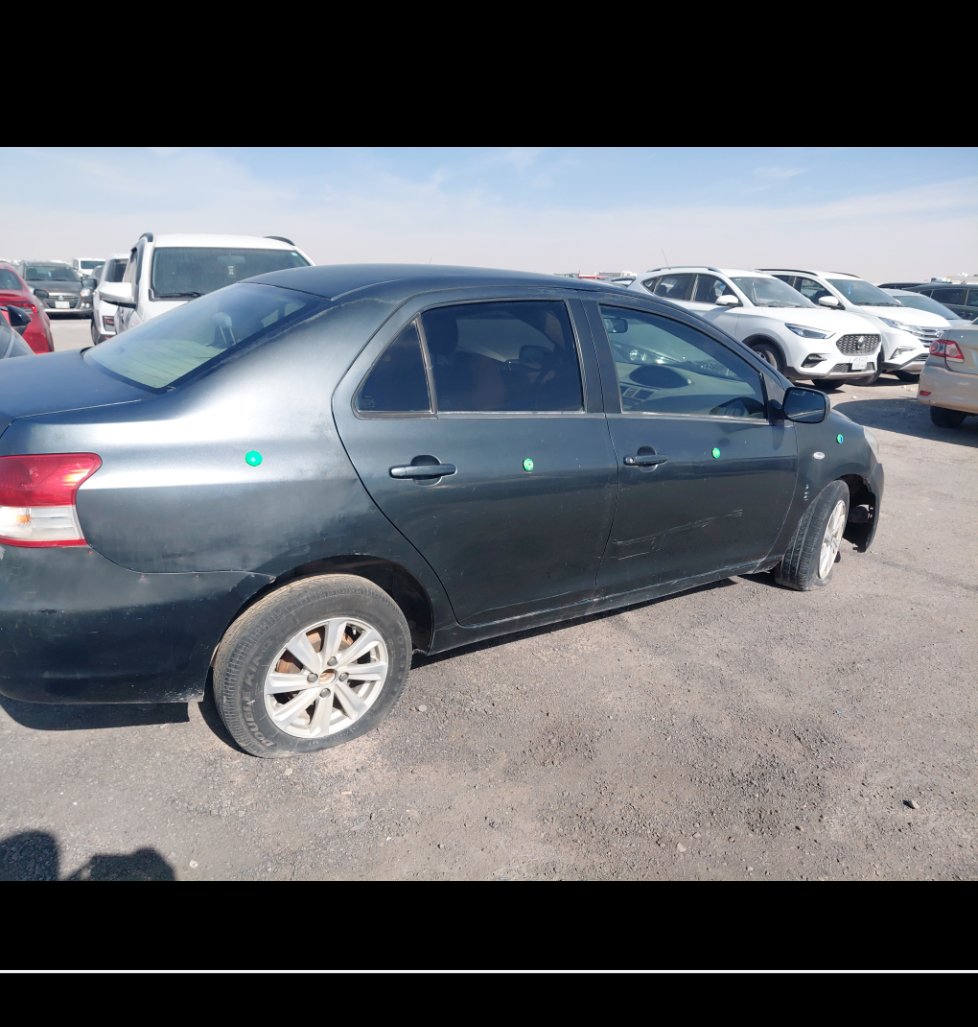 تويوتا يارس  2012 image