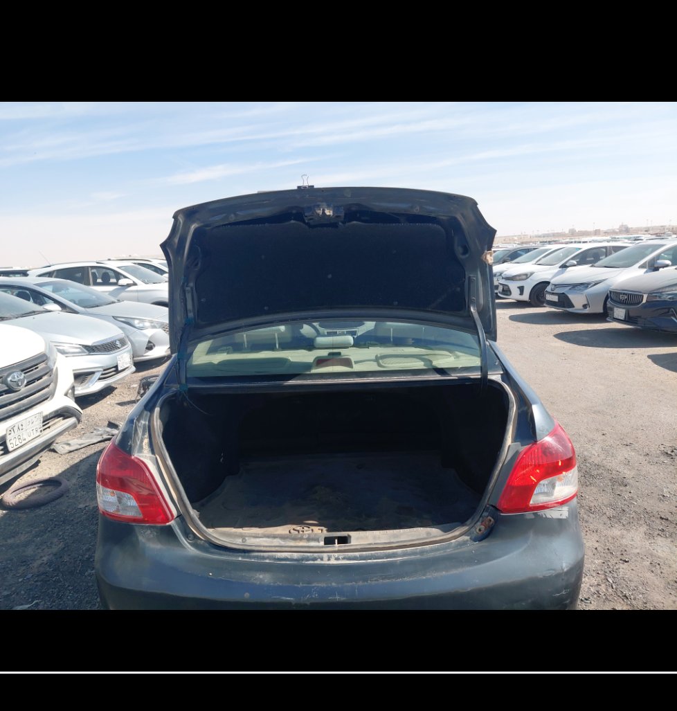 تويوتا يارس  2012 image