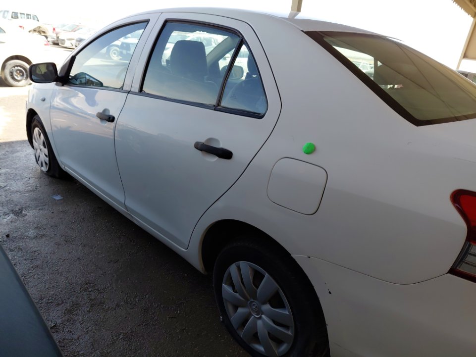 تويوتا يارس  2010 image