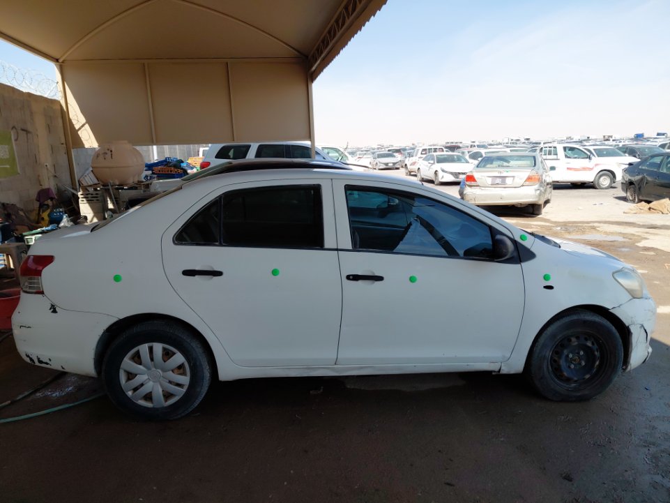 تويوتا يارس  2010 image