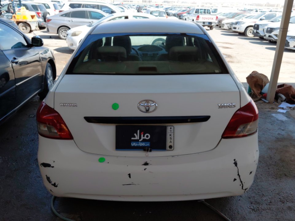 تويوتا يارس  2010 image