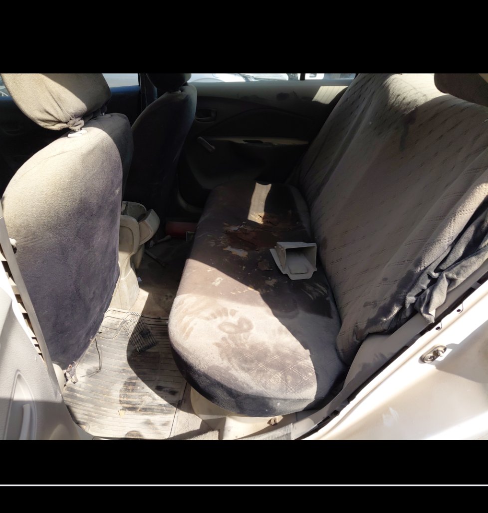 تويوتا يارس  2011 image