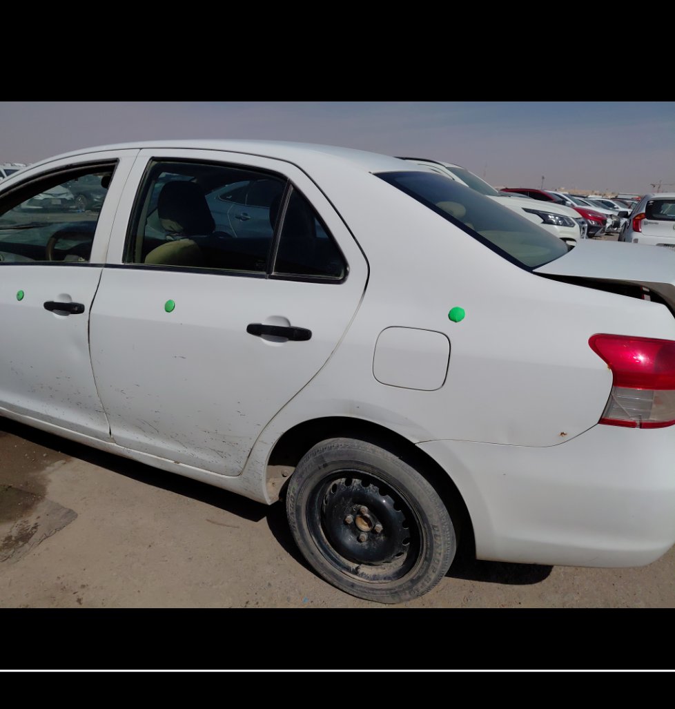 تويوتا يارس  2011 image