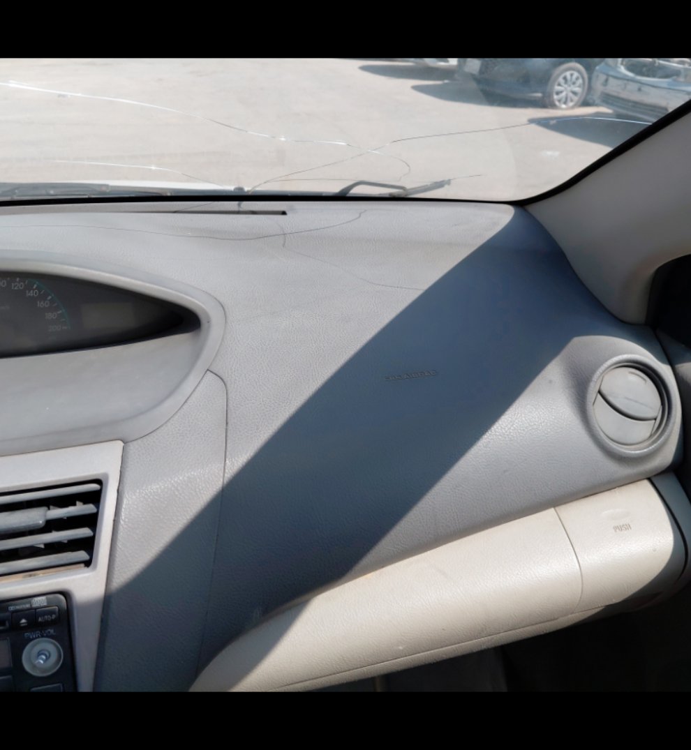 Toyota Yaris  2010 image