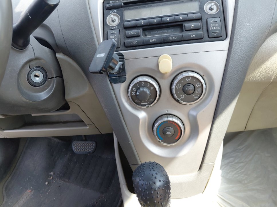 Toyota Yaris  2010 image