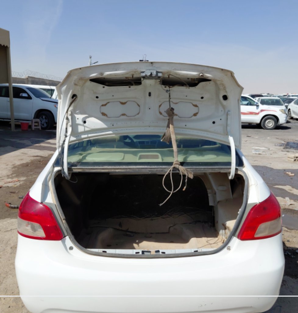 تويوتا يارس  2011 image