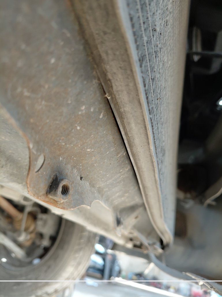 تويوتا يارس  2011 image