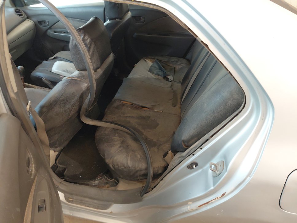 تويوتا يارس  2011 image