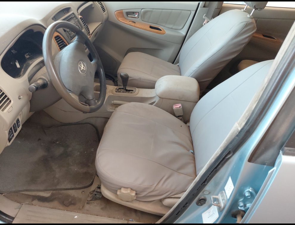 Toyota Innova  2009 image