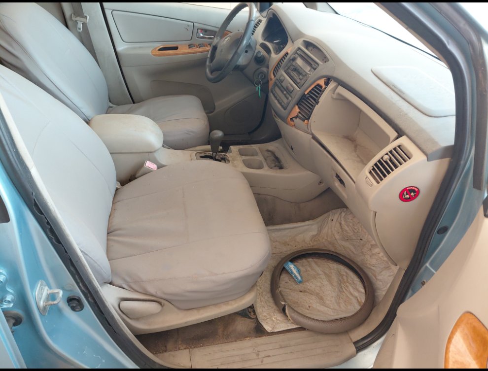 Toyota Innova  2009 image