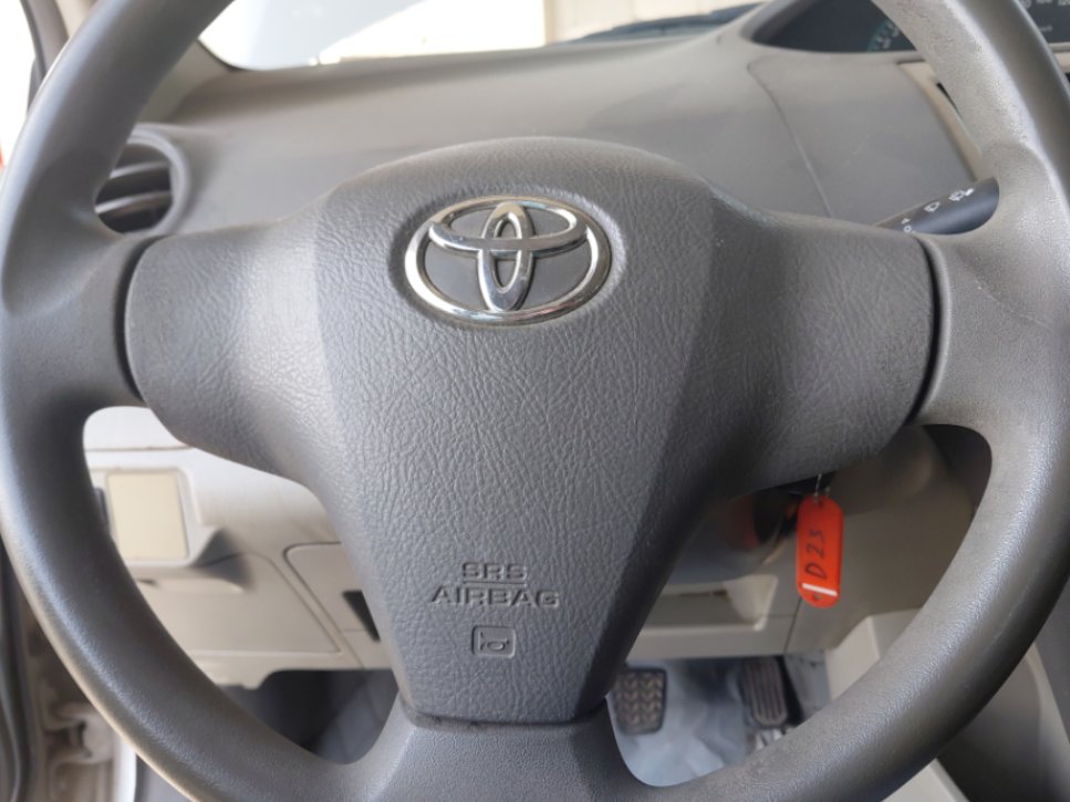 Toyota Yaris  2009 image