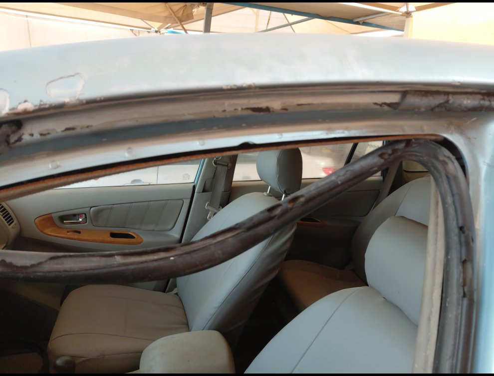 Toyota Innova  2009 image