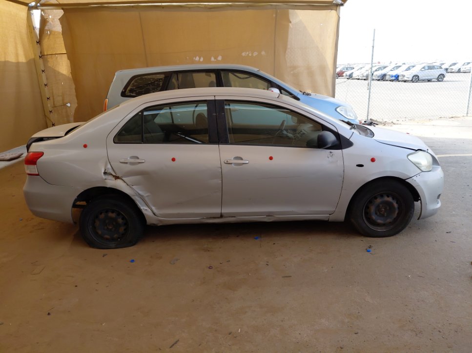 تويوتا يارس  2011 image