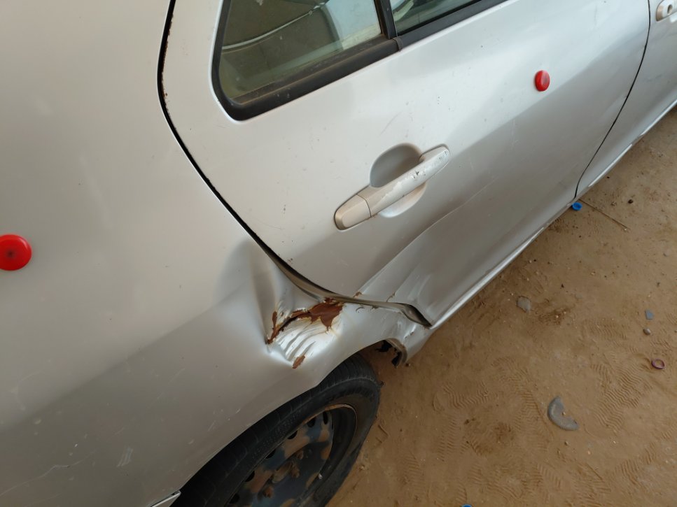 تويوتا يارس  2011 image